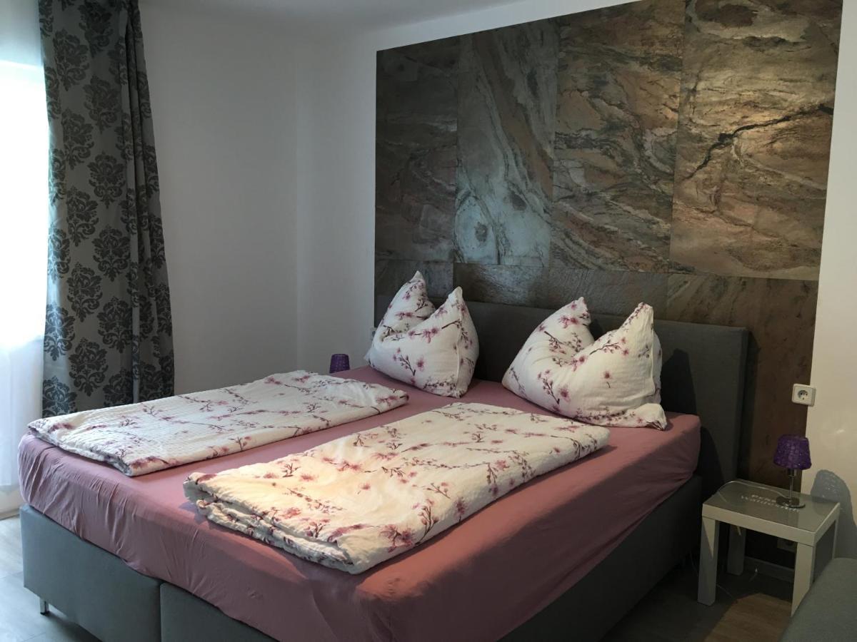 Pension Waldesruh Velden am Worthersee Bagian luar foto